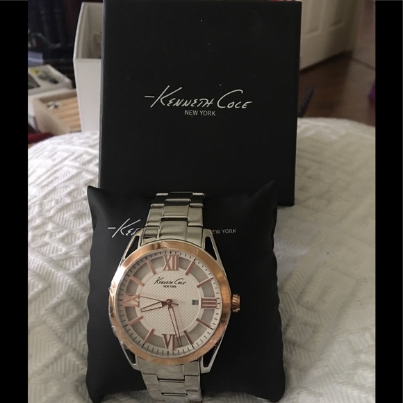 New Men’s Kenneth Cole Watch - Picture 2 of 3